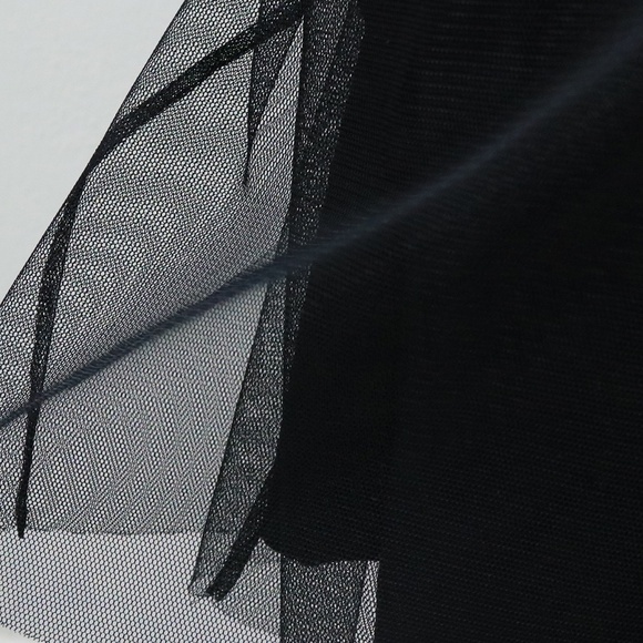 Vera Wang Women's Size 4 Black Empire Waist Mesh Tulle Overlay Goth Witch Beaded - Picture 8 of 14